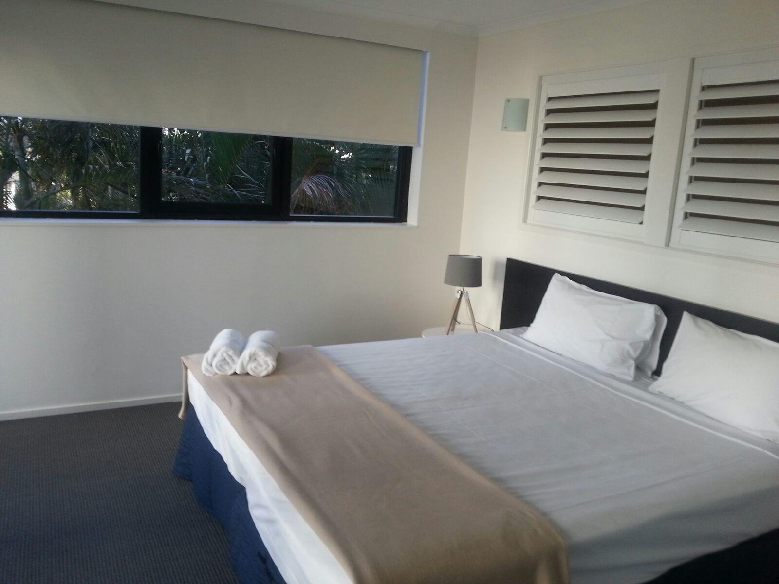 Broadbeach Travel Inn Apartments Gold Coast Exterior photo