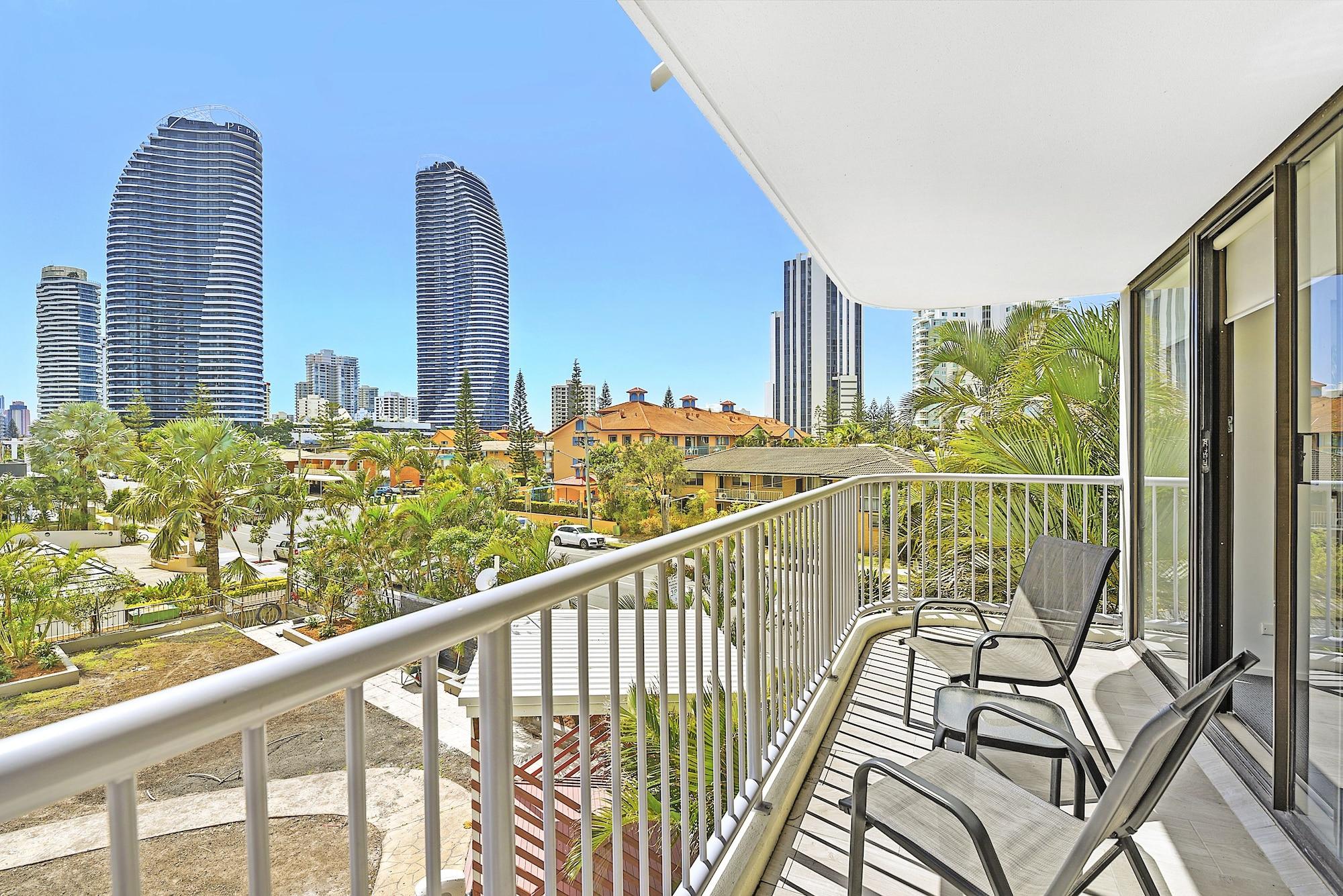 Broadbeach Travel Inn Apartments Gold Coast Exterior photo