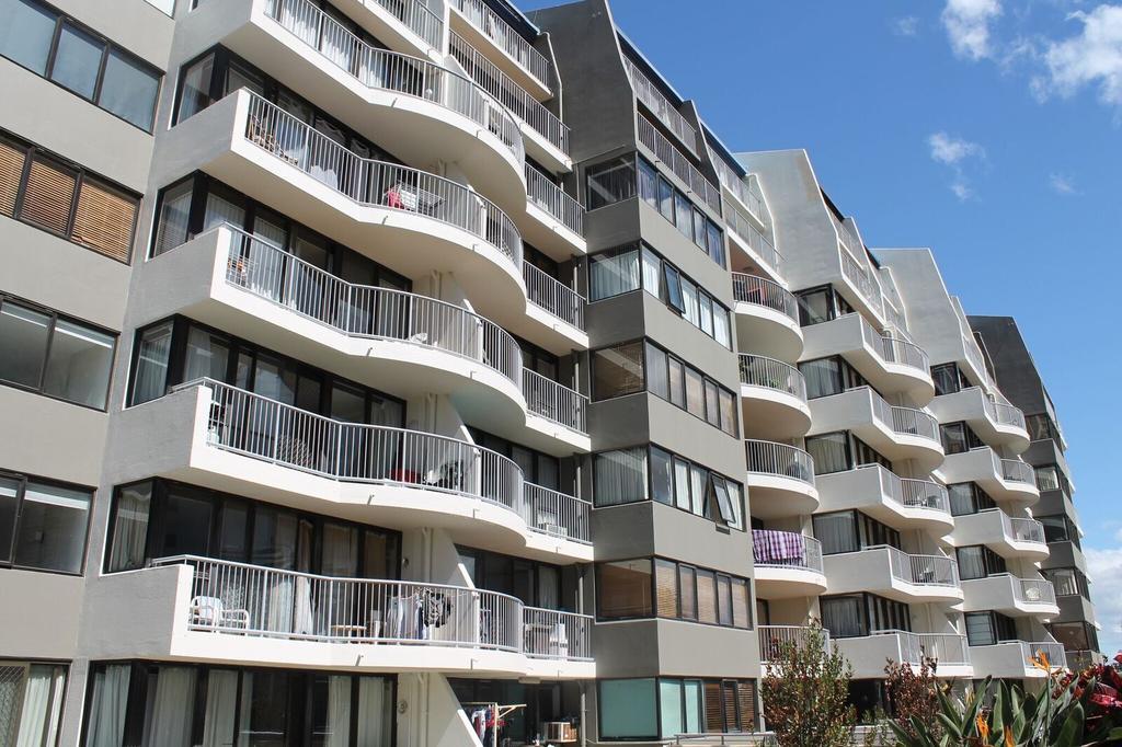 Broadbeach Travel Inn Apartments Gold Coast Exterior photo