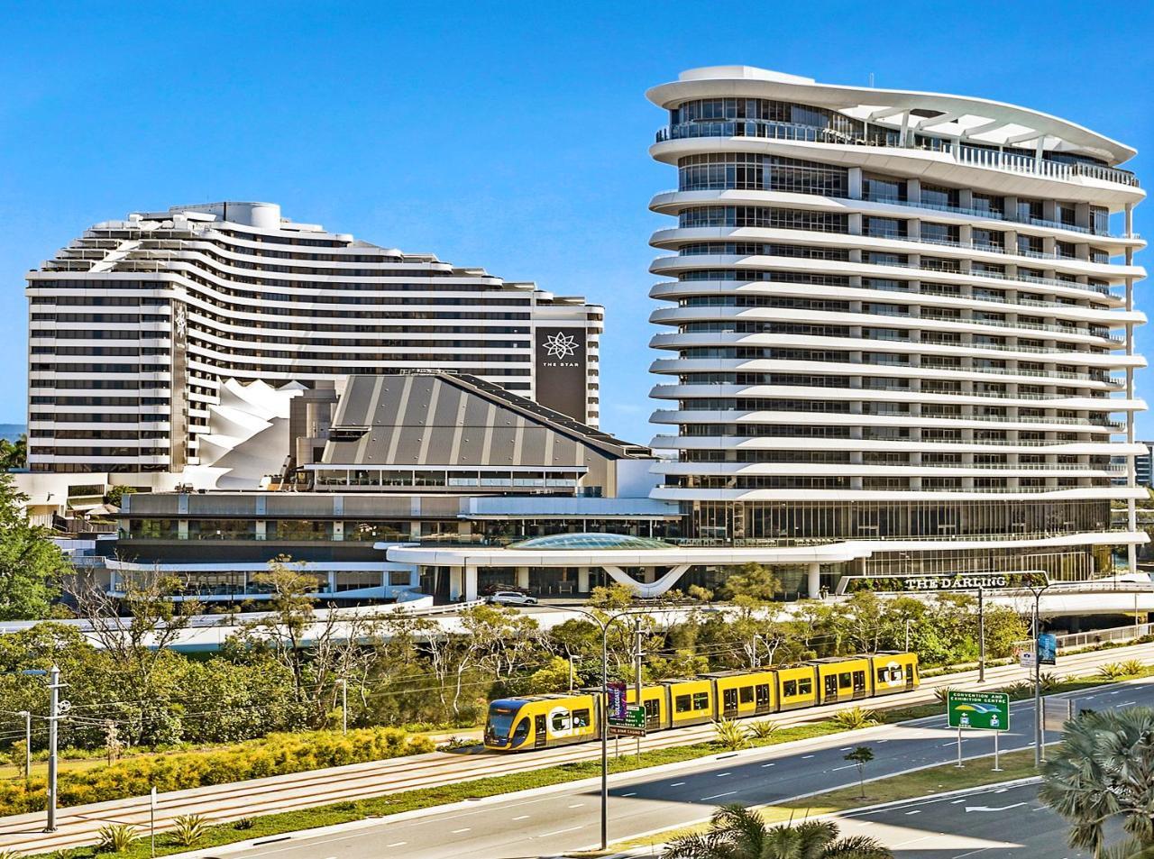 Broadbeach Travel Inn Apartments Gold Coast Exterior photo